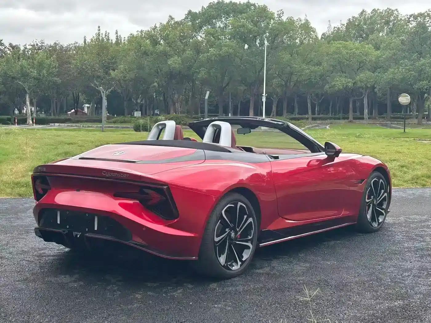 2024 MG Cyberster 520km Legendary AWD Edition — миниатюра 17