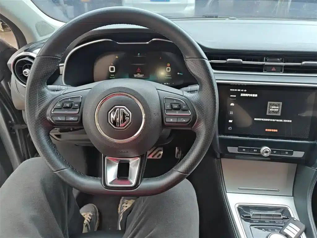 MG6 PHEV 2018 45T E-DRIVE Intelligent Hybrid Premium Internet Edition — миниатюра 7