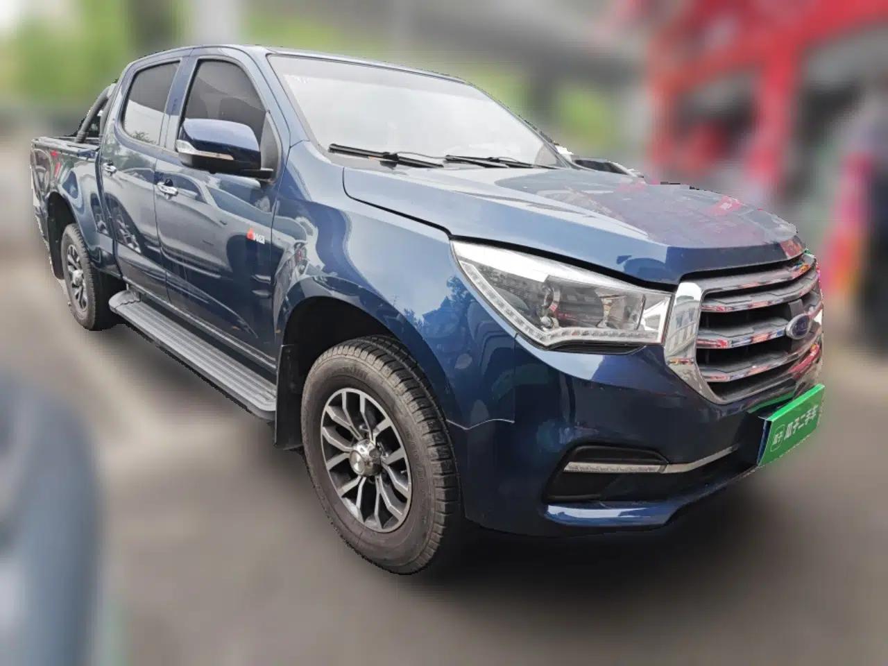 Isuzu TAGA 2018 3.0T Four-Wheel Drive Luxury Edition — миниатюра 3