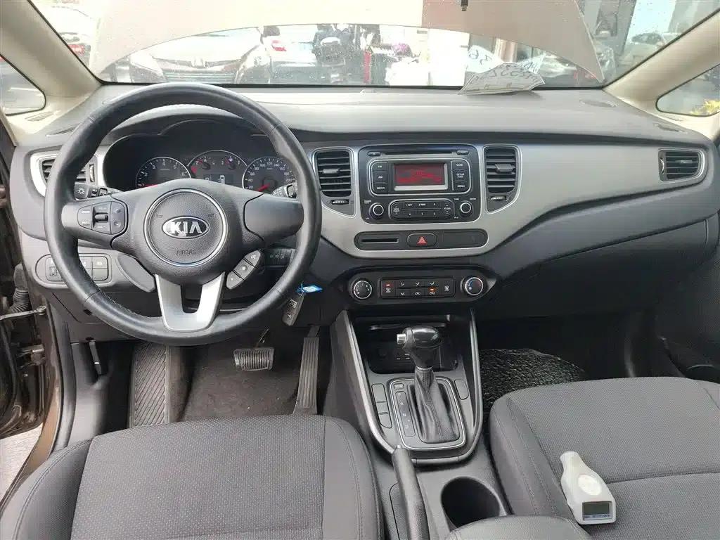 Carens 2013 2.0L 5-seater Automatic Standard Edition (National V Emission Standard) — миниатюра 10