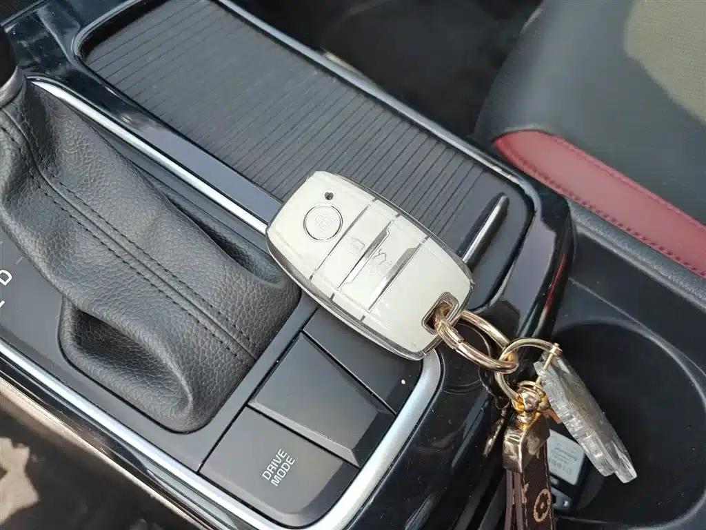 K5 2017 1.6T Automatic GLS — миниатюра 9