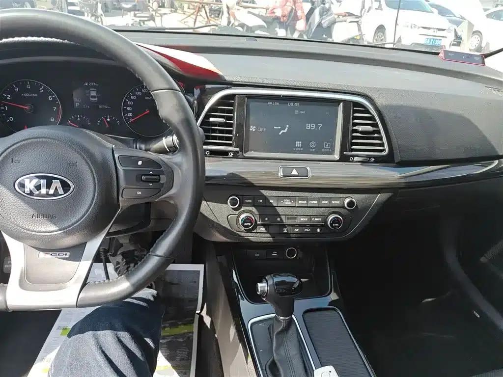 K5 2017 1.6T Automatic GLS — миниатюра 10