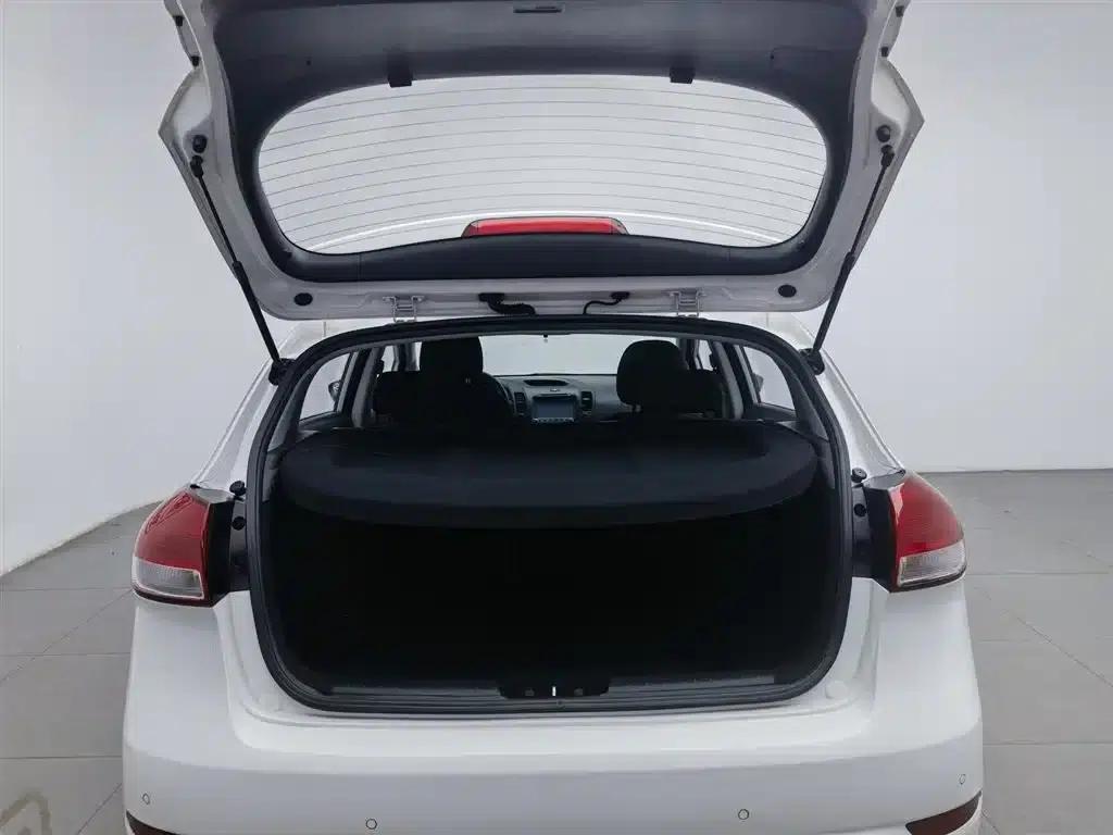 Kia K3S 2014 1.6L Automatic GL — миниатюра 16