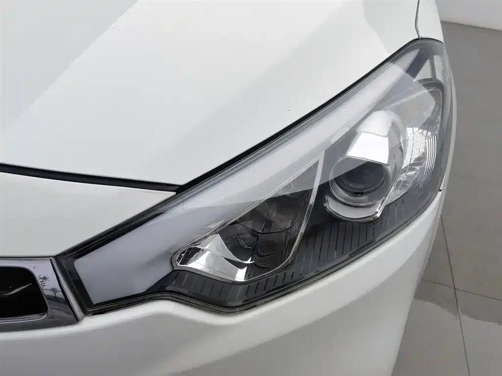 Kia K3S 2014 1.6L Automatic GL — миниатюра 7