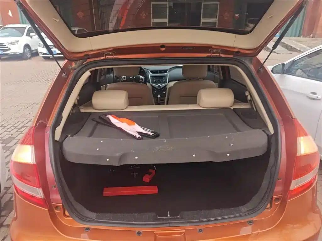 Fengyun 2 2015 1.5L Manual Elite Edition — миниатюра 15