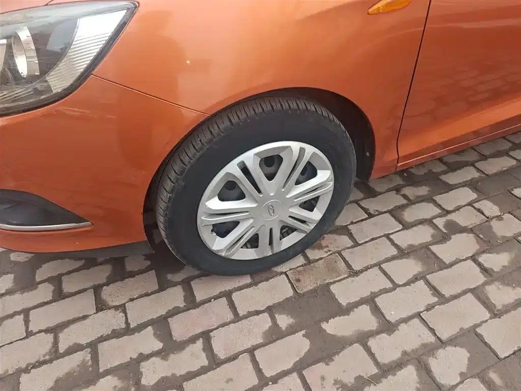 Fengyun 2 2015 1.5L Manual Elite Edition — миниатюра 25