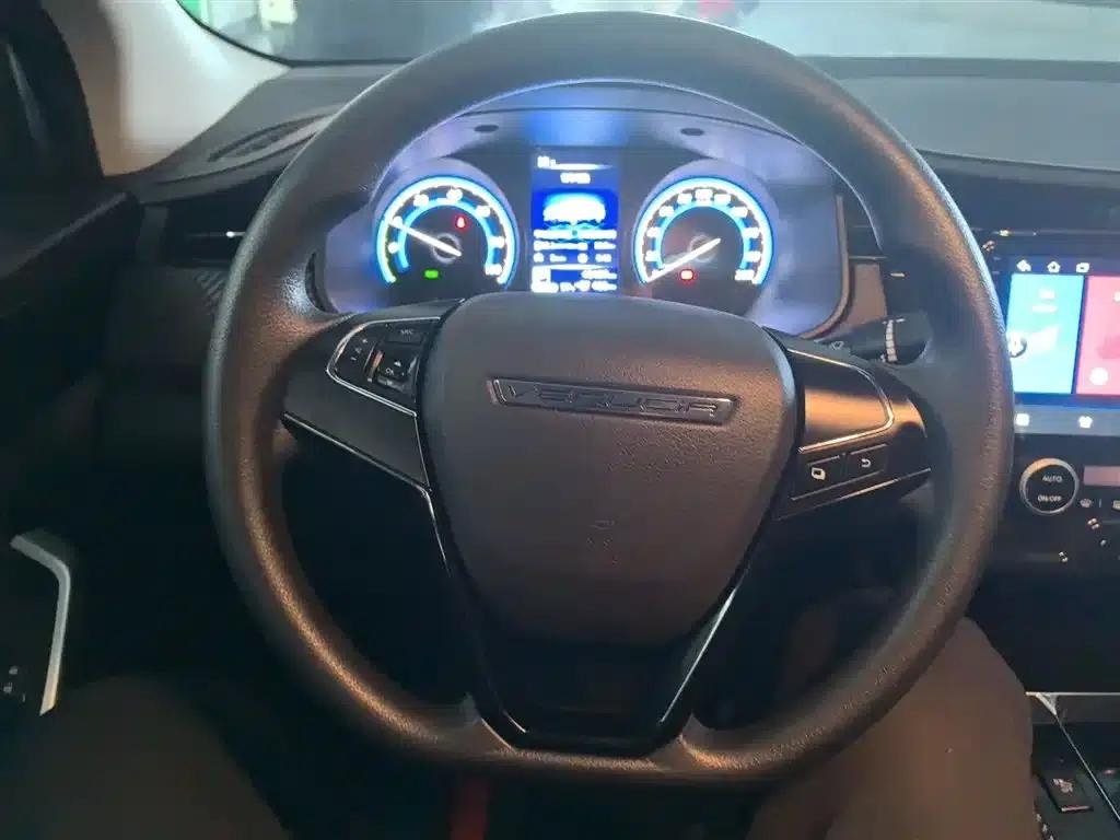 Venucia D60EV 2023 PLUS Comfort Edition SI+ — миниатюра 11
