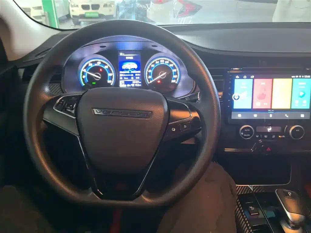 Venucia D60EV 2023 PLUS Comfort Edition SI+ — миниатюра 10