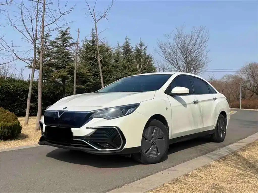 Venucia D60EV 2023 PLUS Comfort Edition CI — миниатюра 1