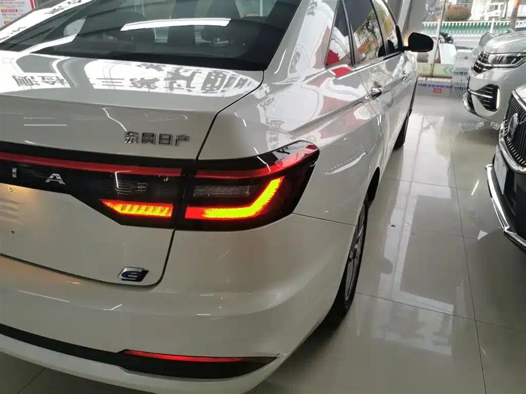 Venucia D60EV 2023 PLUS Comfort Edition CI — миниатюра 25