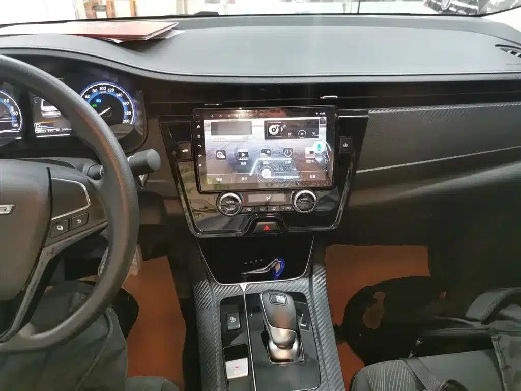 Venucia D60EV 2023 PLUS Comfort Edition CI — миниатюра 6