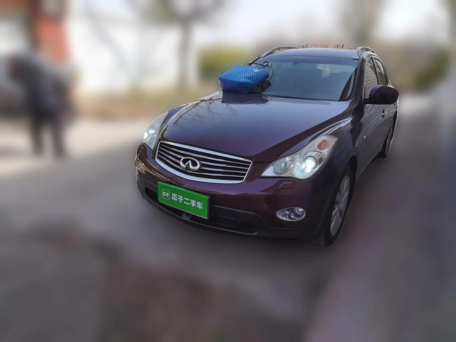 Infiniti EX 2013 EX25 4x4 Prestige Edition — миниатюра 1