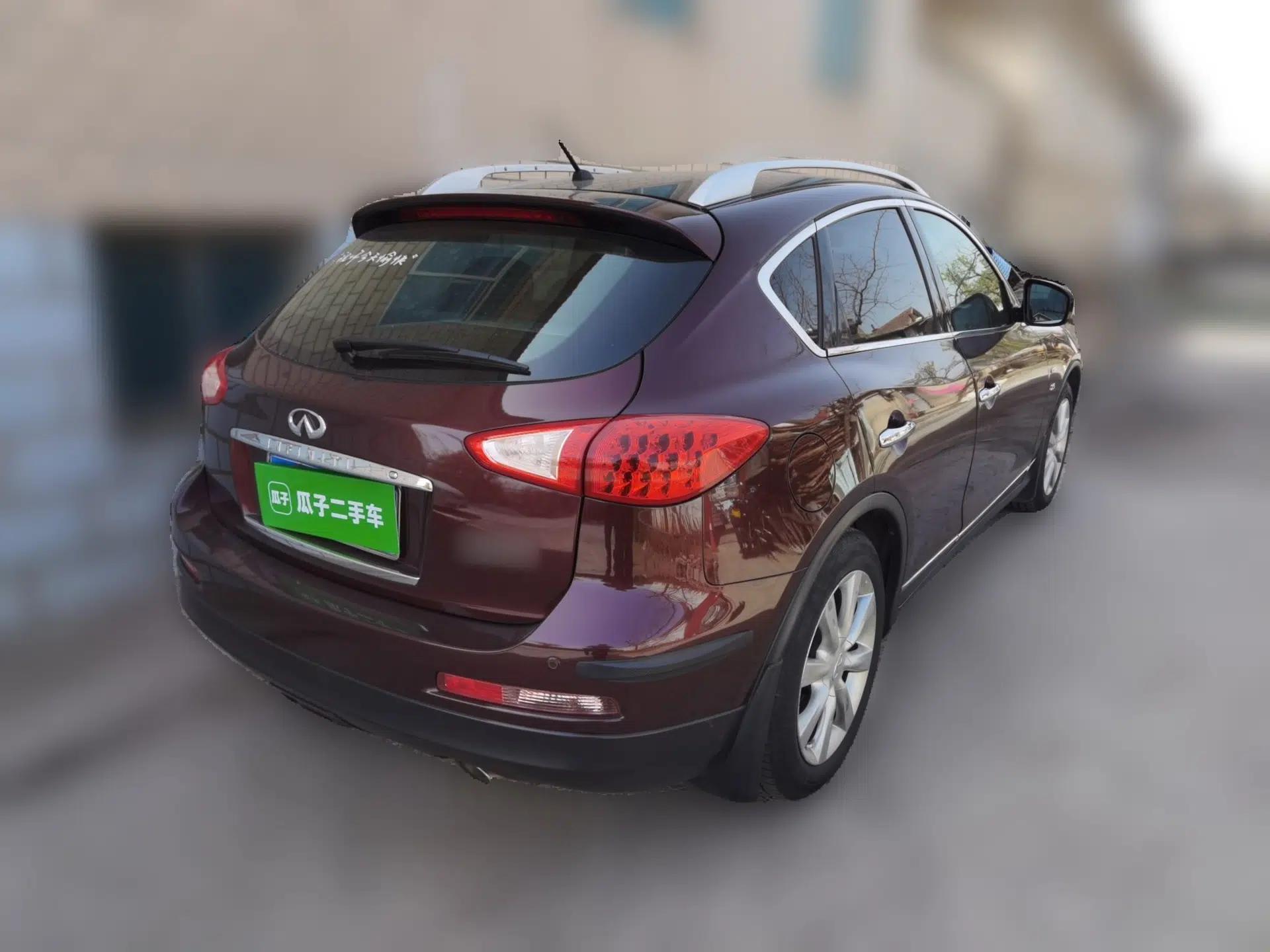 Infiniti EX 2013 EX25 4x4 Prestige Edition — миниатюра 6