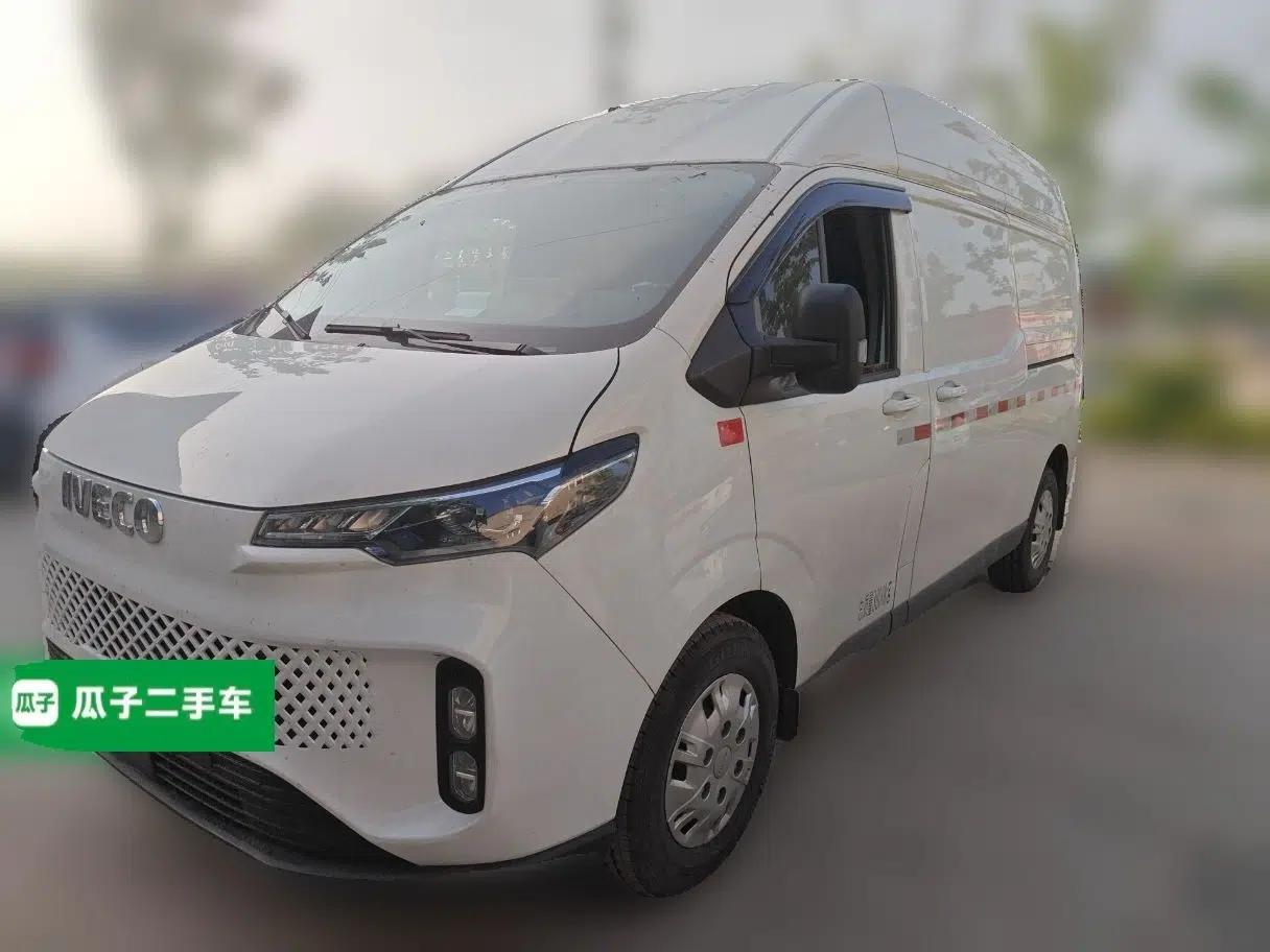 Iveco Fidato 2024 Van Model 88.8 kWh Long Wheelbase High Roof 3 Seats — миниатюра 1