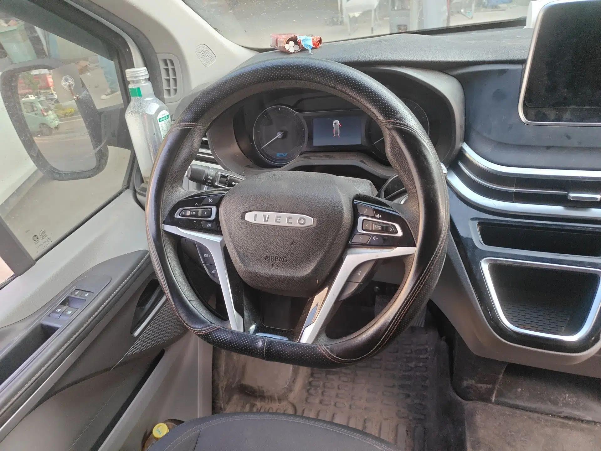 Iveco Fidato 2024 Van Model 88.8 kWh Long Wheelbase High Roof 3 Seats — миниатюра 11