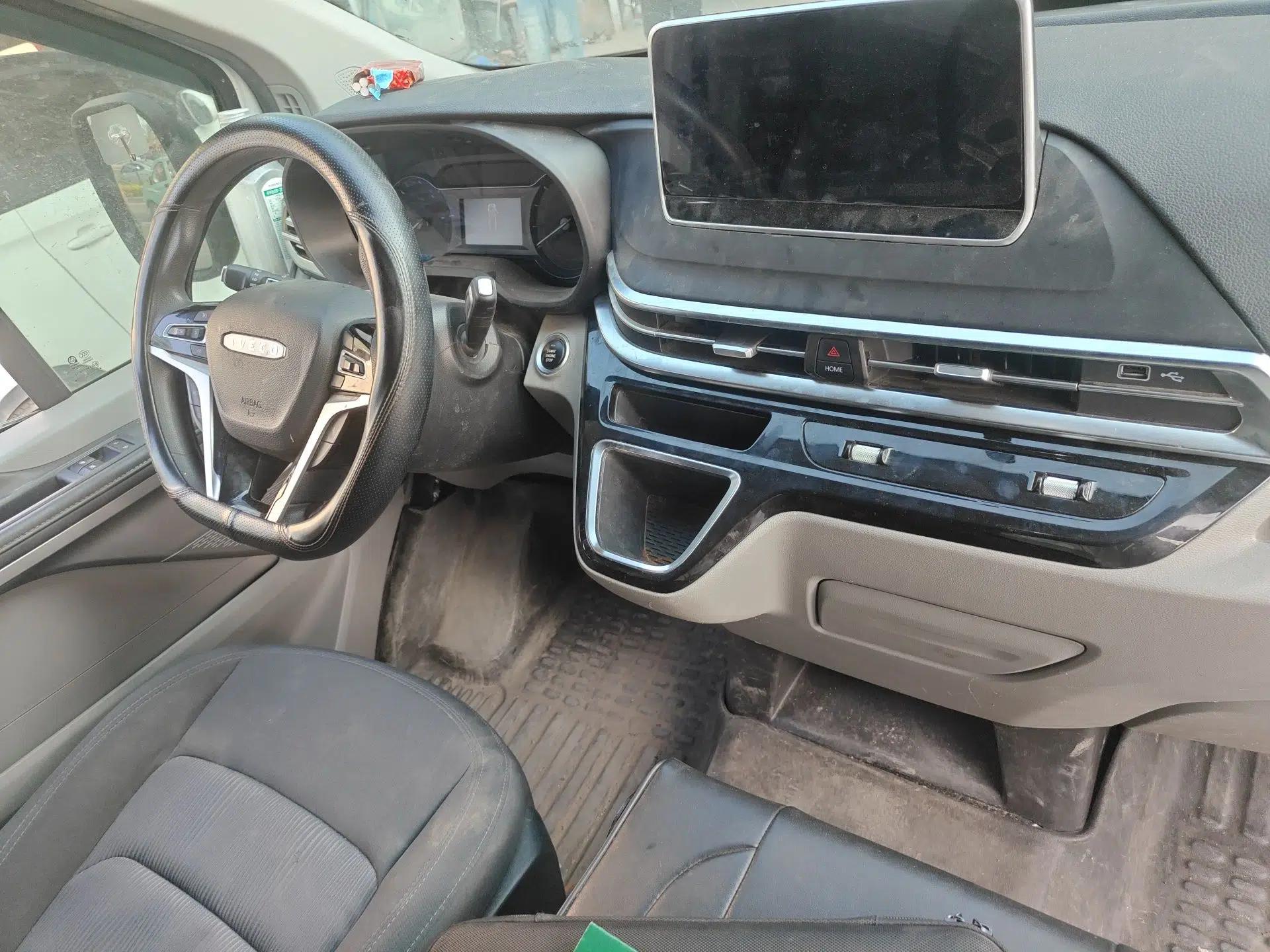 Iveco Fidato 2024 Van Model 88.8 kWh Long Wheelbase High Roof 3 Seats — миниатюра 10