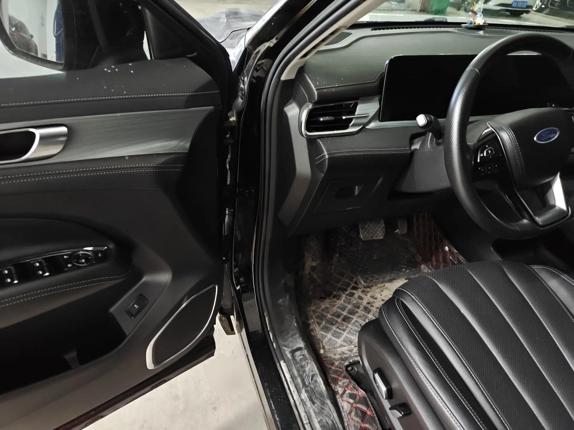 Ford Equator 2021 EcoBoost 225 Platinum Edition 6-seater — миниатюра 19