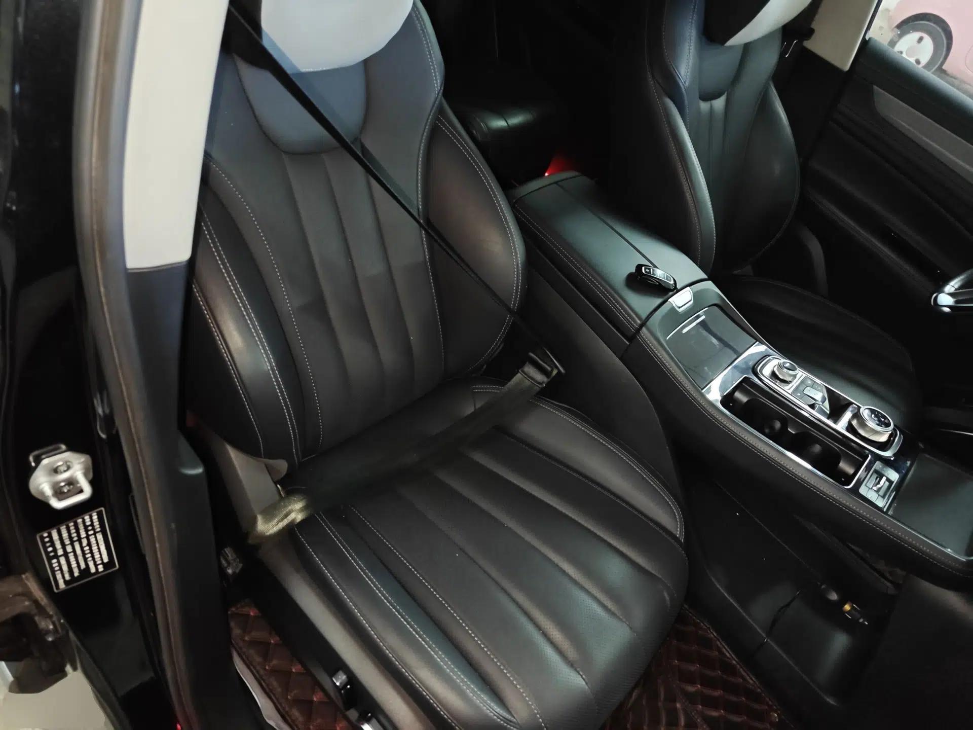 Ford Equator 2021 EcoBoost 225 Platinum Edition 6-seater — миниатюра 23