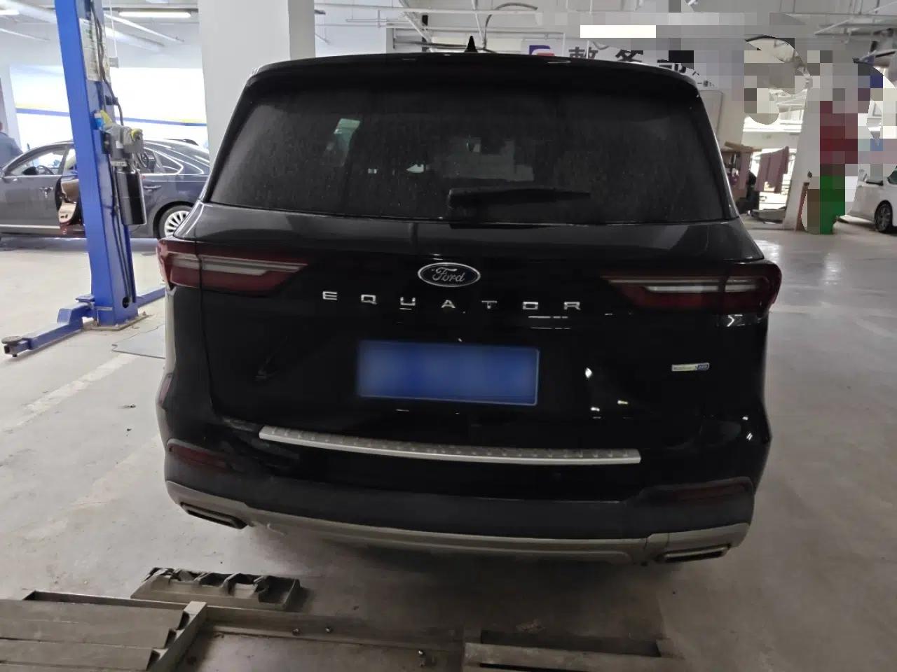 Ford Equator 2021 EcoBoost 225 Platinum Edition 6-seater — миниатюра 5