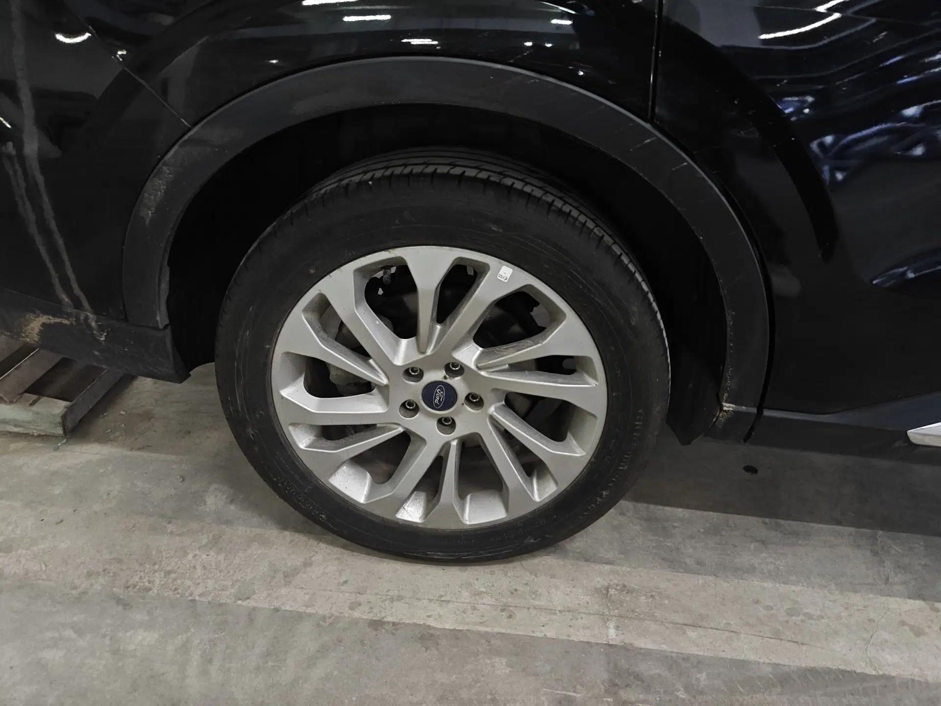 Ford Equator 2021 EcoBoost 225 Platinum Edition 6-seater — миниатюра 10