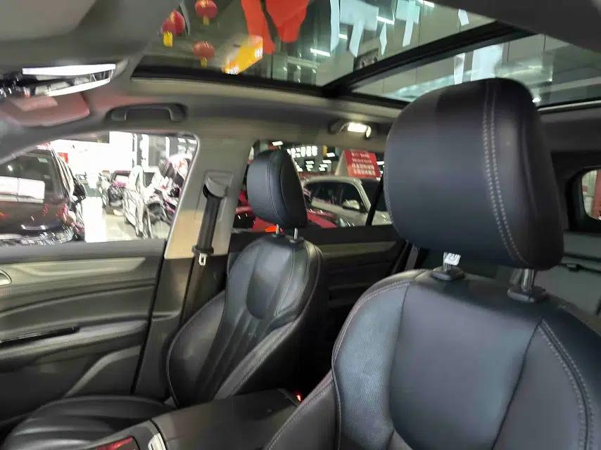 Ford Equator 2021 EcoBoost 225 Platinum Edition 5-Seater — миниатюра 17