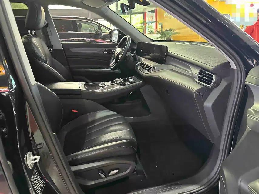 Ford Equator 2021 EcoBoost 225 Platinum Edition 5-Seater — миниатюра 21