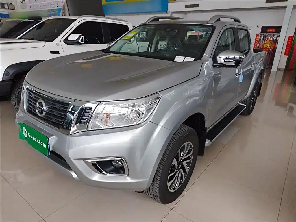 2024 Navara 2.5L Automatic 4WD Highway Premium Edition — миниатюра 1