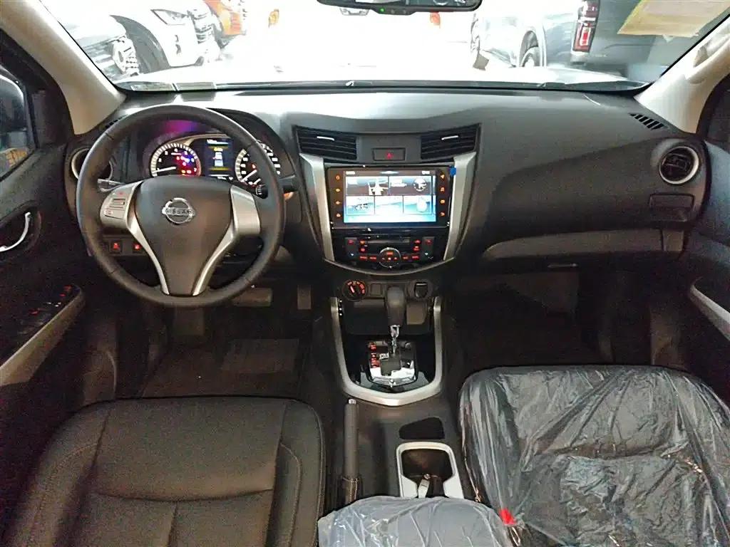2024 Navara 2.5L Automatic 4WD Highway Premium Edition — миниатюра 6