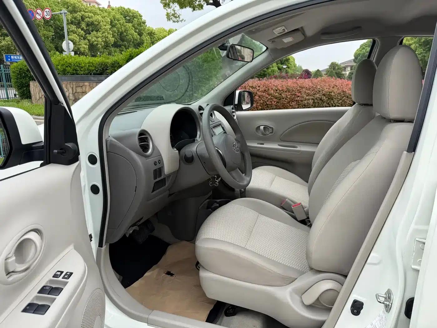 March 2015 1.5L Automatic Easy-to-Display Edition — миниатюра 10