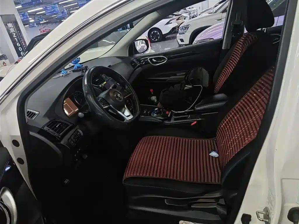 Nissan Sylphy EV 2018 Smart Edition — миниатюра 11