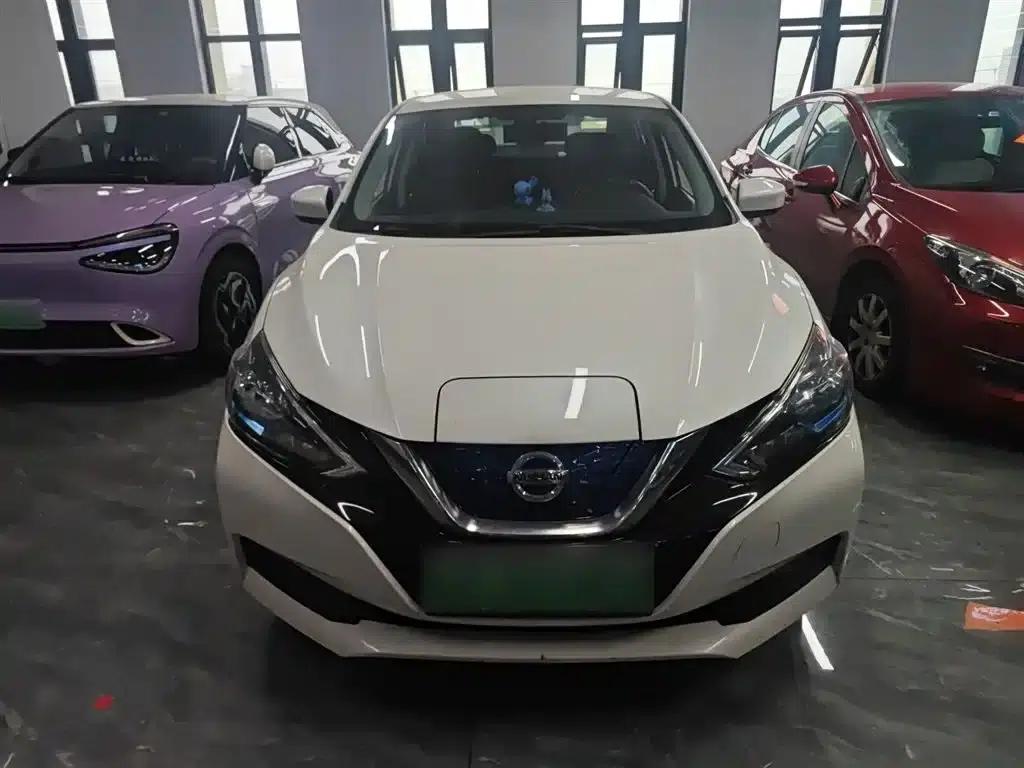Nissan Sylphy EV 2018 Smart Edition — миниатюра 3