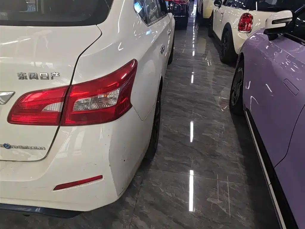 Nissan Sylphy EV 2018 Smart Edition — миниатюра 24