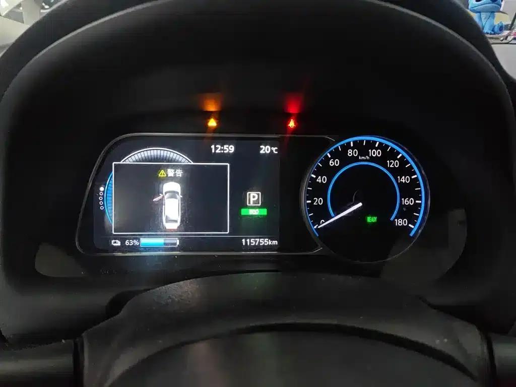 Nissan Sylphy EV 2018 Smart Edition — миниатюра 8