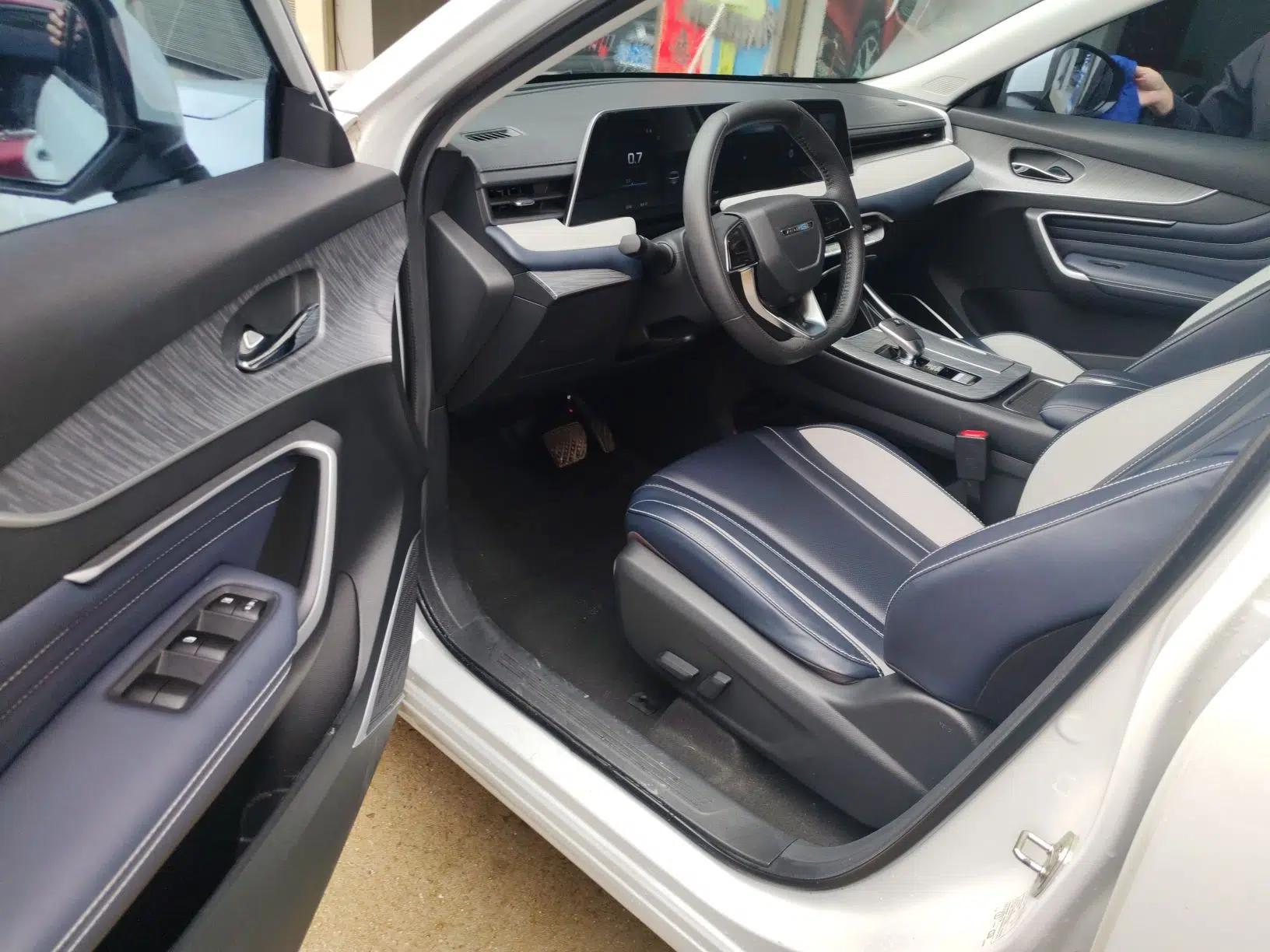 Venucia V 2023 260T Idol Edition Pro — миниатюра 19