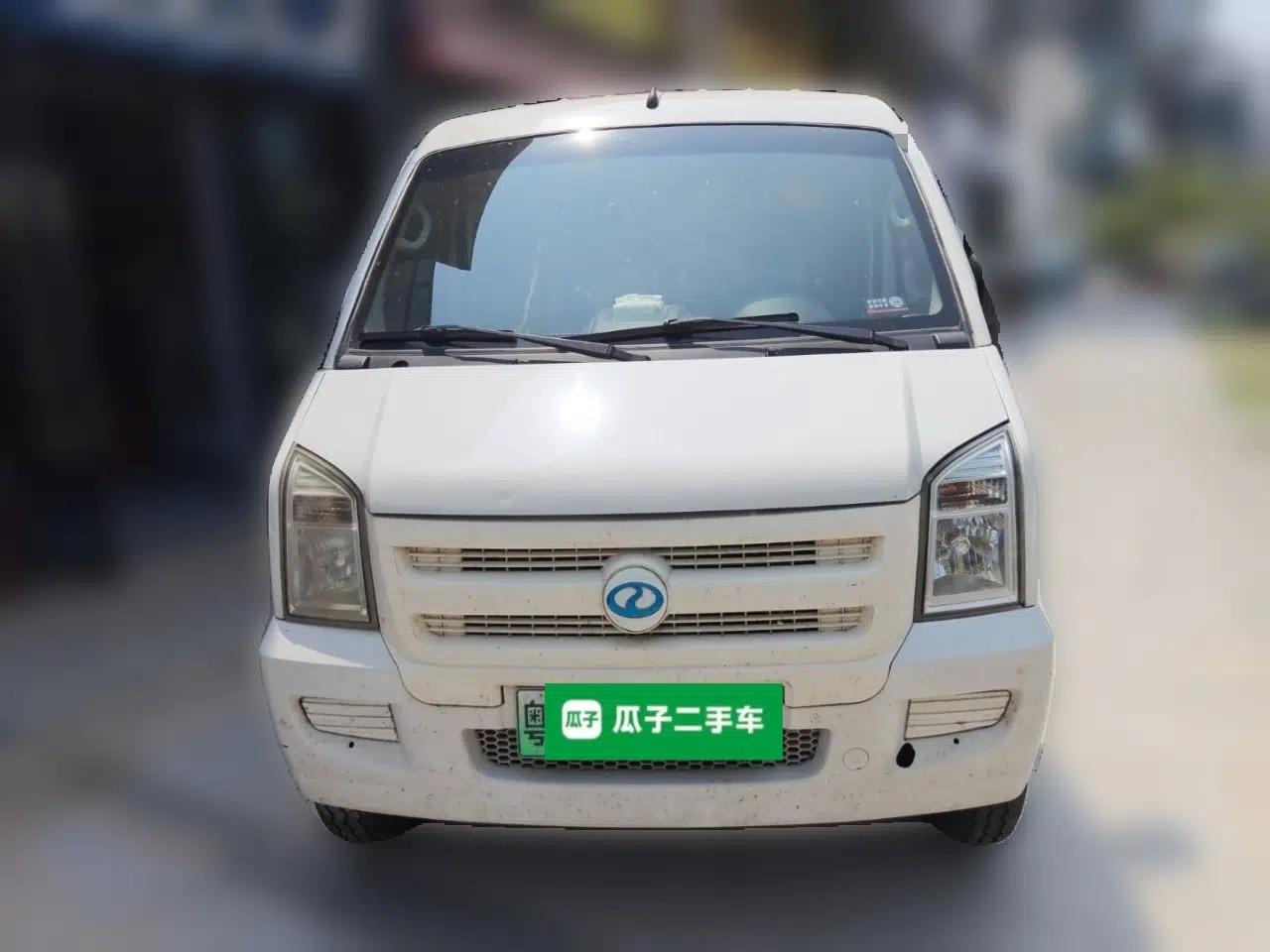 Ruichi EC35 2022 EC35 II Standard Edition 39.42 kWh — миниатюра 2