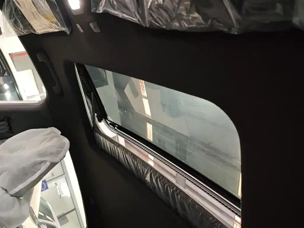 Roewe D6 2025 450km Premium Edition — миниатюра 18