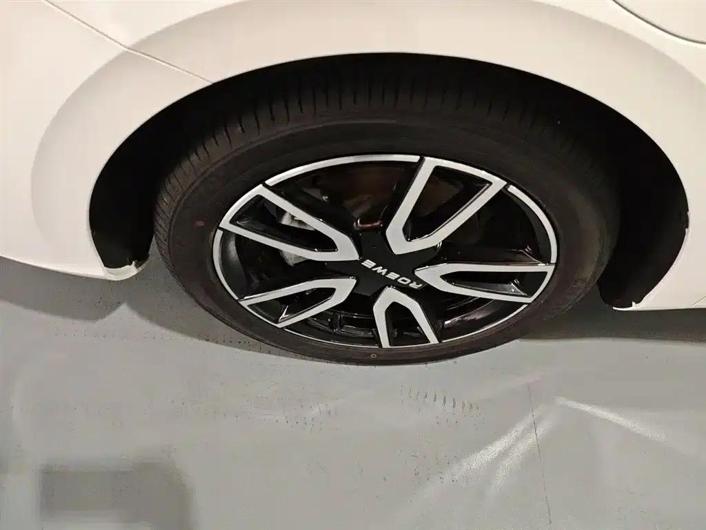 Roewe D6 2025 450km Premium Edition — миниатюра 23