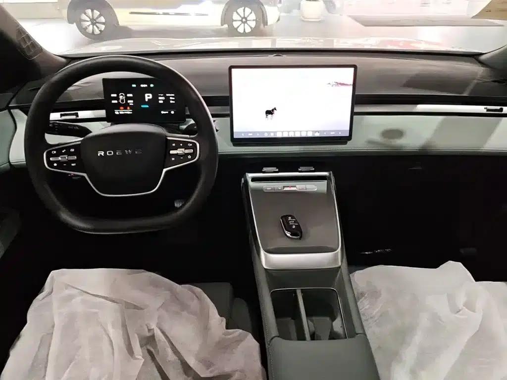 Roewe D6 2025 450km Premium Edition — миниатюра 10