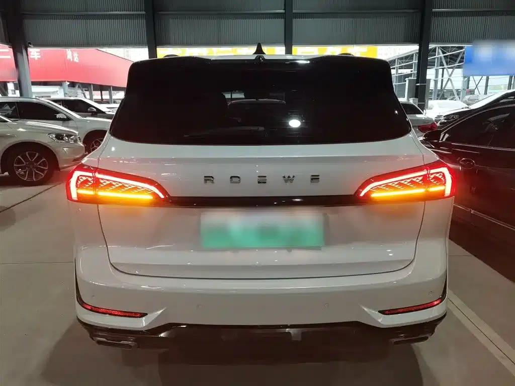 Roewe RX5 eMAX 2022 1.5T PHEV Fearless Premium Edition — миниатюра 6