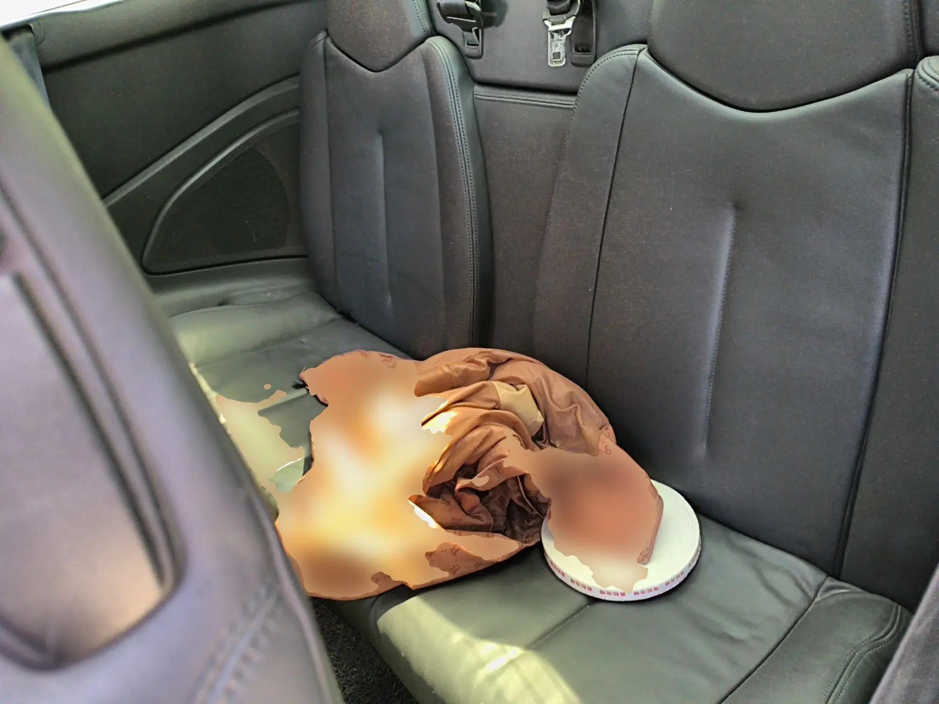 Peugeot RCZ 2011 1.6T Luxury Sport Model — миниатюра 18