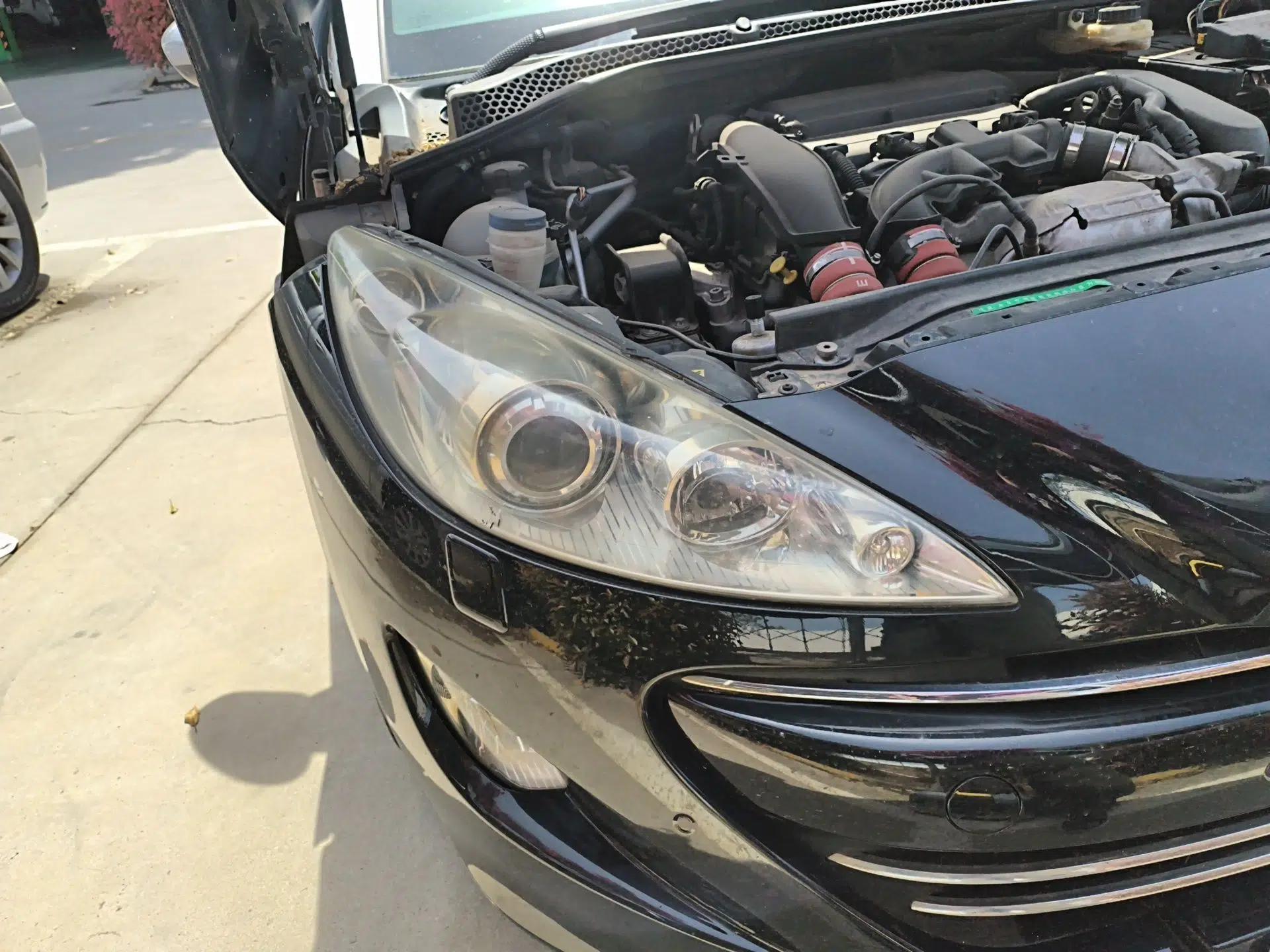 Peugeot RCZ 2011 1.6T Luxury Sport Model — миниатюра 7