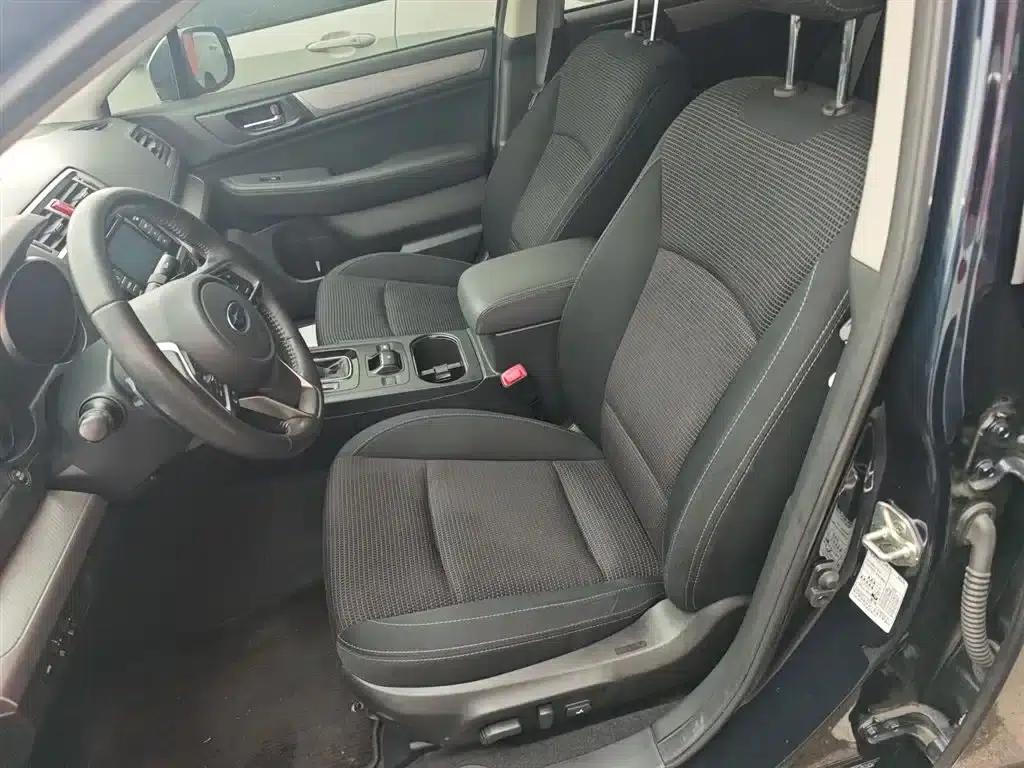 Legacy 2020 Facelift 2.5i AWD Fashion Edition — миниатюра 12