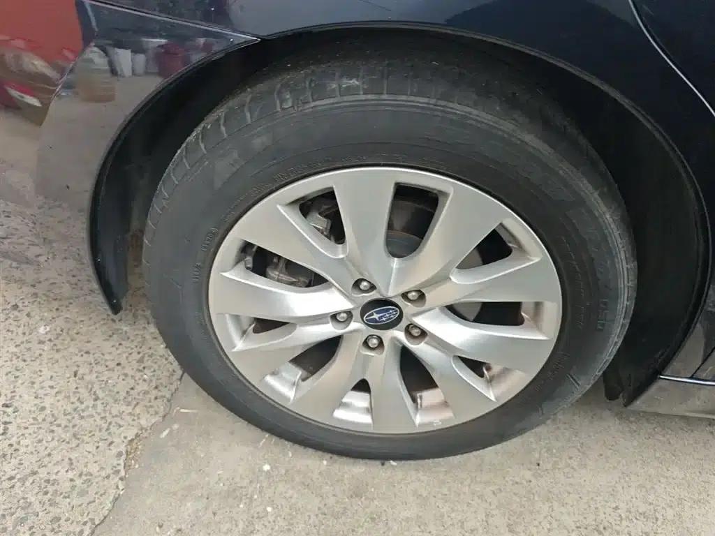 Legacy 2020 Facelift 2.5i AWD Fashion Edition — миниатюра 14