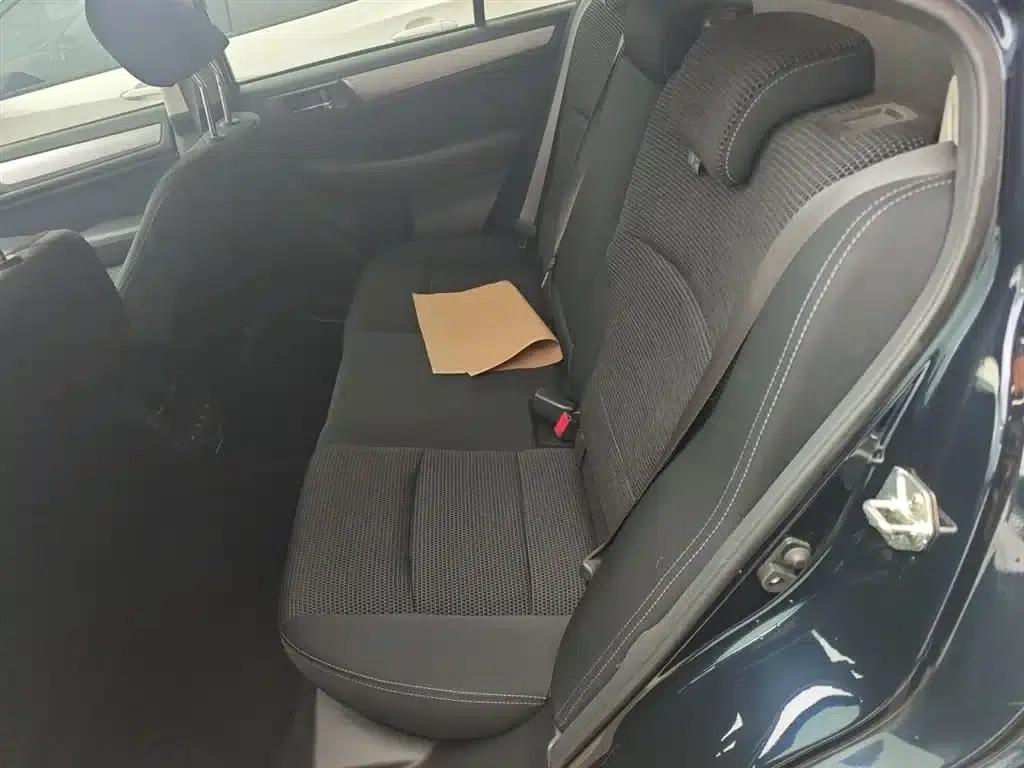 Legacy 2020 Facelift 2.5i AWD Fashion Edition — миниатюра 23