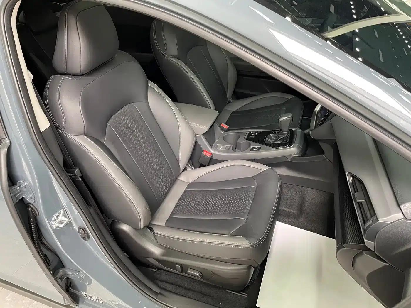 Xubao 2024 2.5i AWD Luxury Edition EyeSight — миниатюра 19