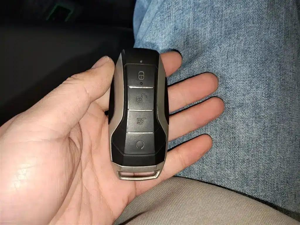 Denza X 2020 PHEV Flagship Edition — миниатюра 9