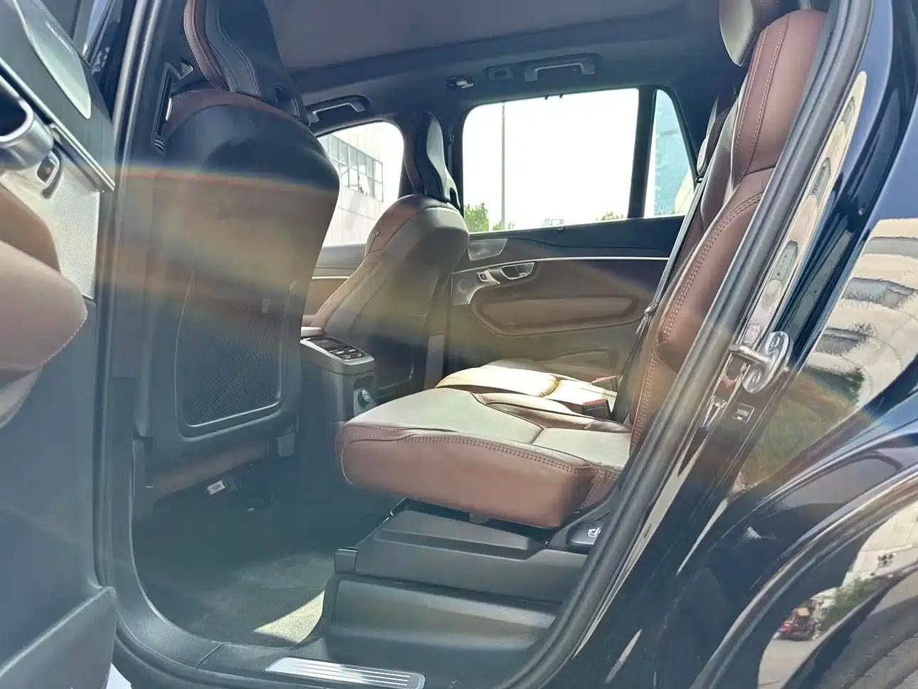 2024 Volvo XC90 Plug-in Hybrid T8 Inscription Luxury Edition (7-seater) — миниатюра 12