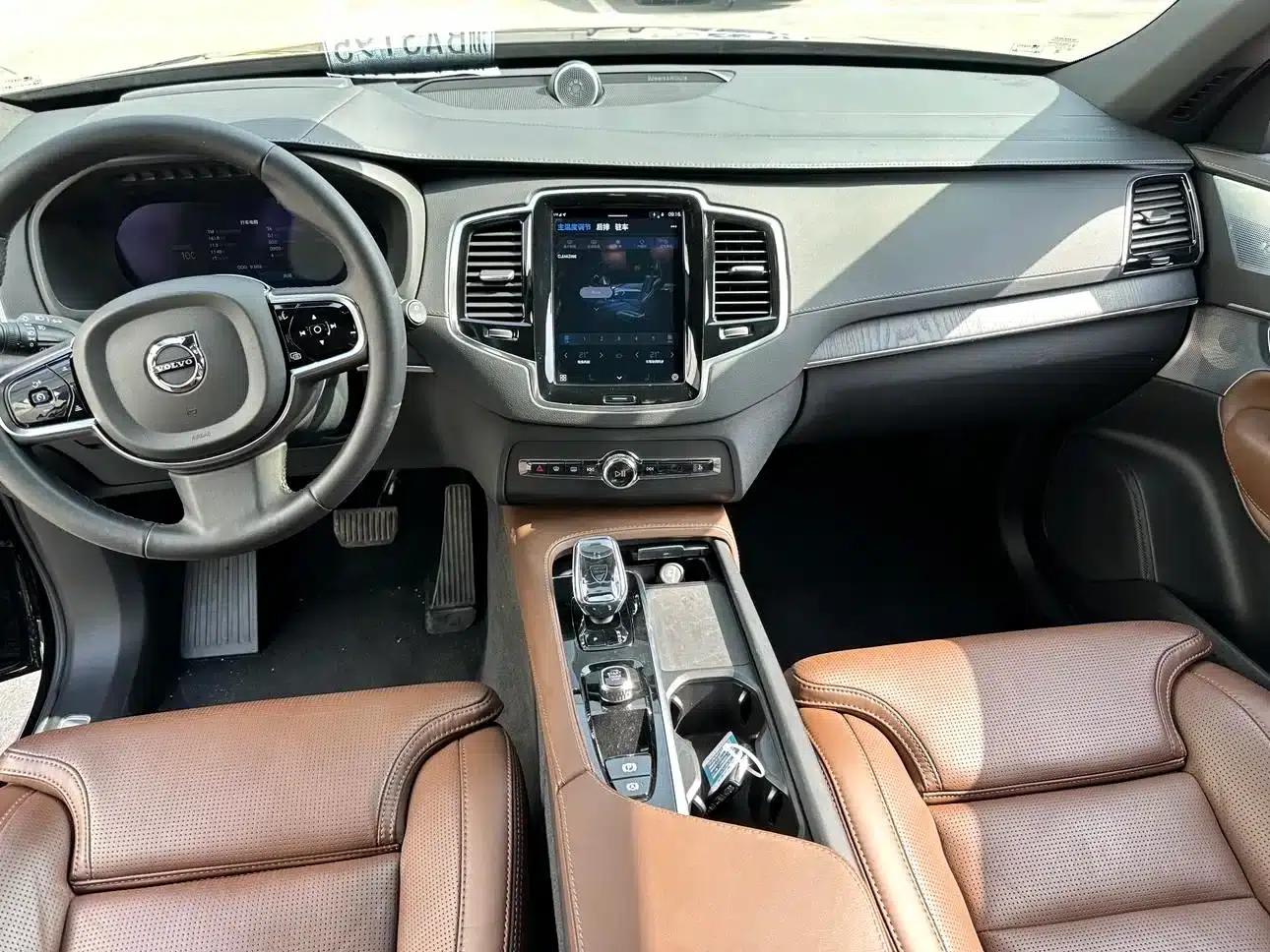 2024 Volvo XC90 Plug-in Hybrid T8 Inscription Luxury Edition (7-seater) — миниатюра 8