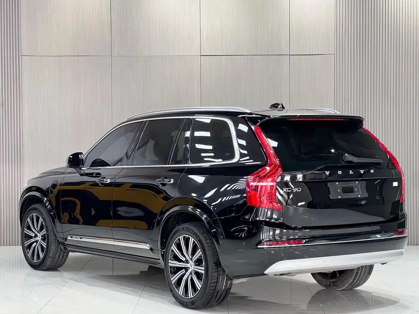 2022 Volvo XC90 Plug-in Hybrid E-Drive Hybrid T8 Inscription Luxury Edition (7-seater) — миниатюра 11