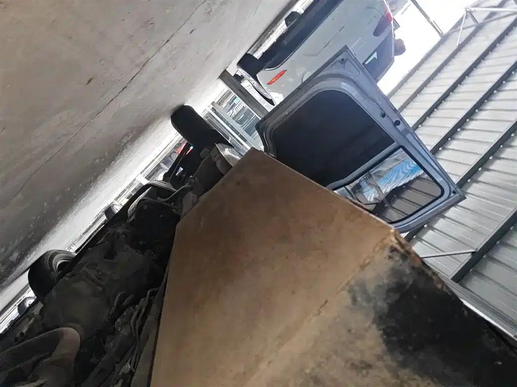 Wuling Rongguang New Truck 2021 Model 1.8L Basic Single Cab Dual Rear Wheel LJ479Q6 — миниатюра 21